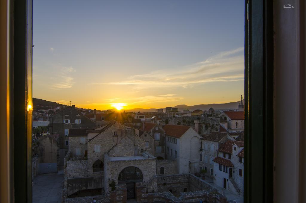 Diocletian Tower - Bella Vista & Palazzo Σπλιτ Εξωτερικό φωτογραφία