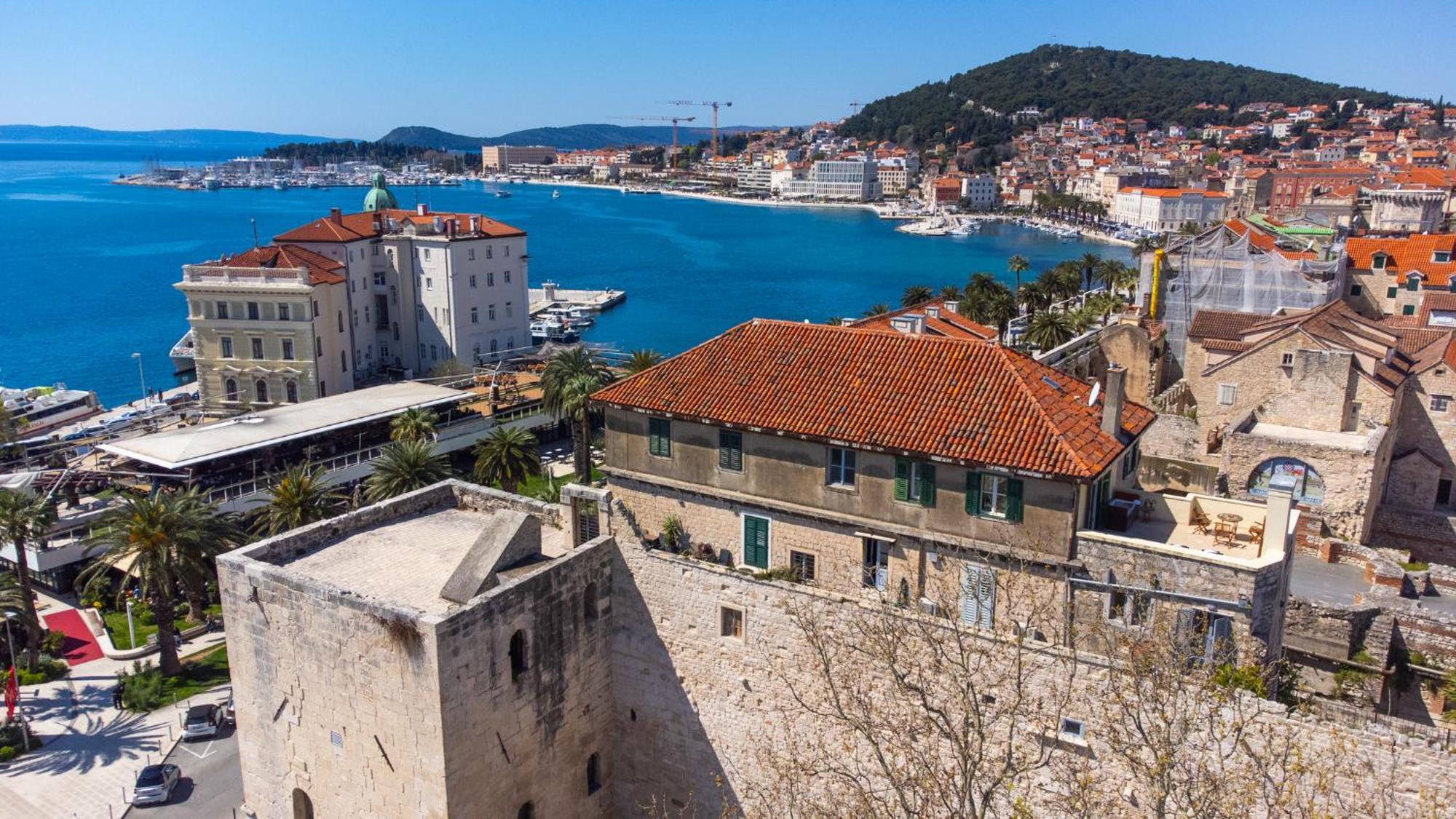 Diocletian Tower - Bella Vista & Palazzo Σπλιτ Εξωτερικό φωτογραφία