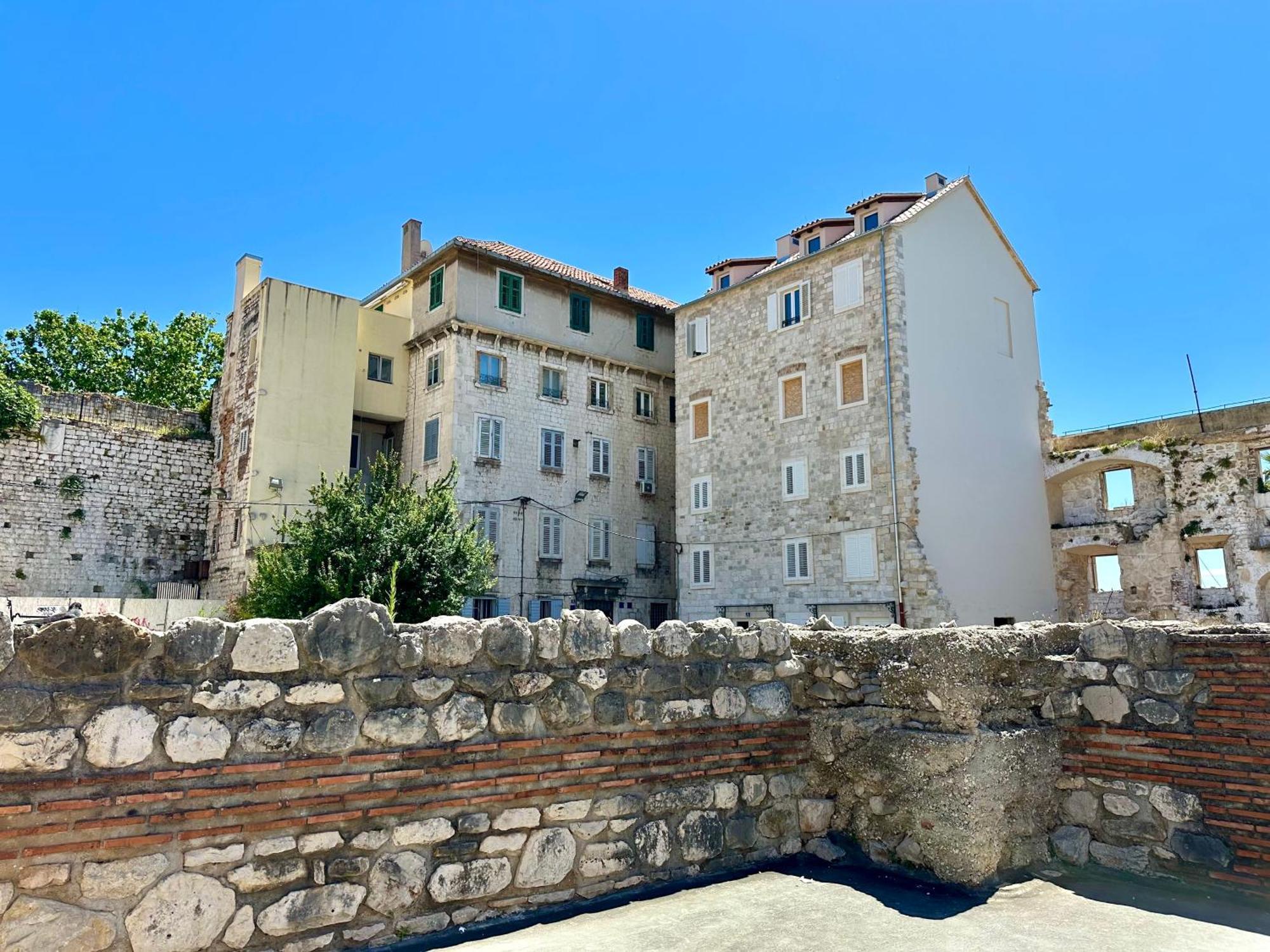 Diocletian Tower - Bella Vista & Palazzo Σπλιτ Εξωτερικό φωτογραφία