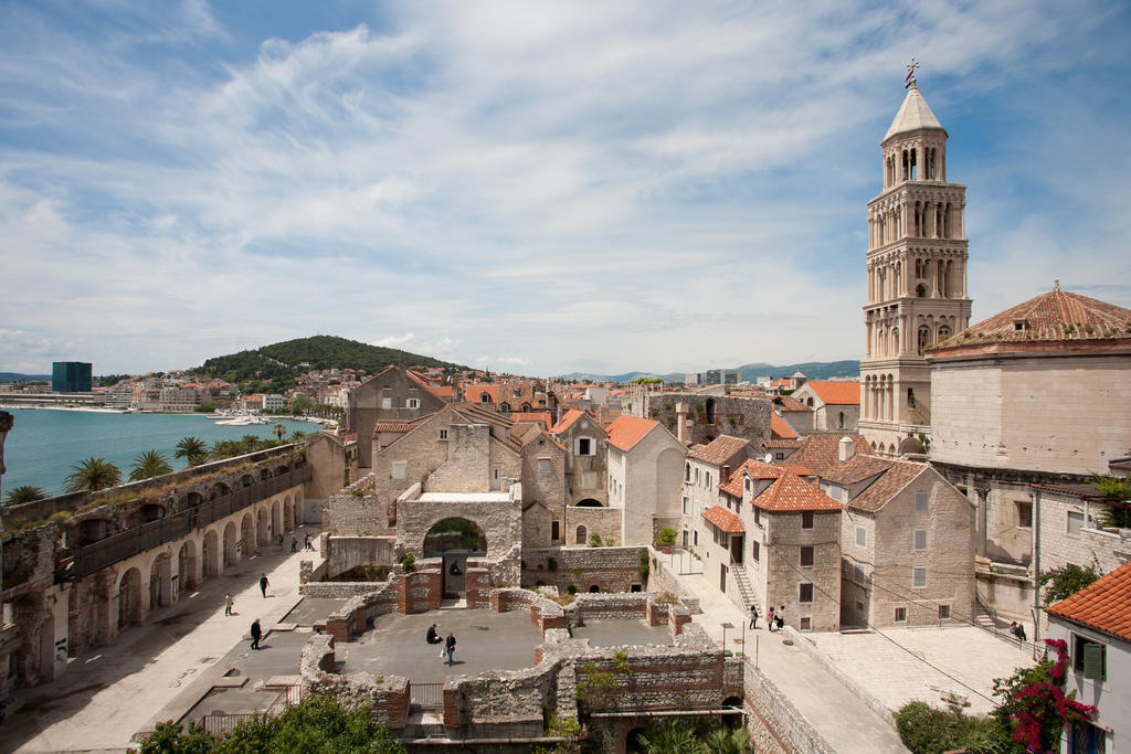 Diocletian Tower - Bella Vista & Palazzo Σπλιτ Εξωτερικό φωτογραφία
