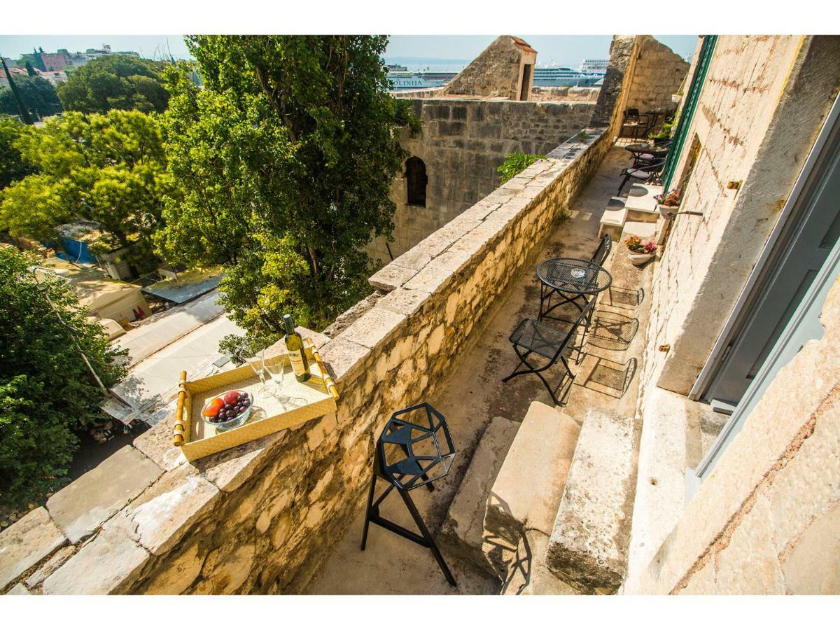 Diocletian Tower - Bella Vista & Palazzo Σπλιτ Εξωτερικό φωτογραφία